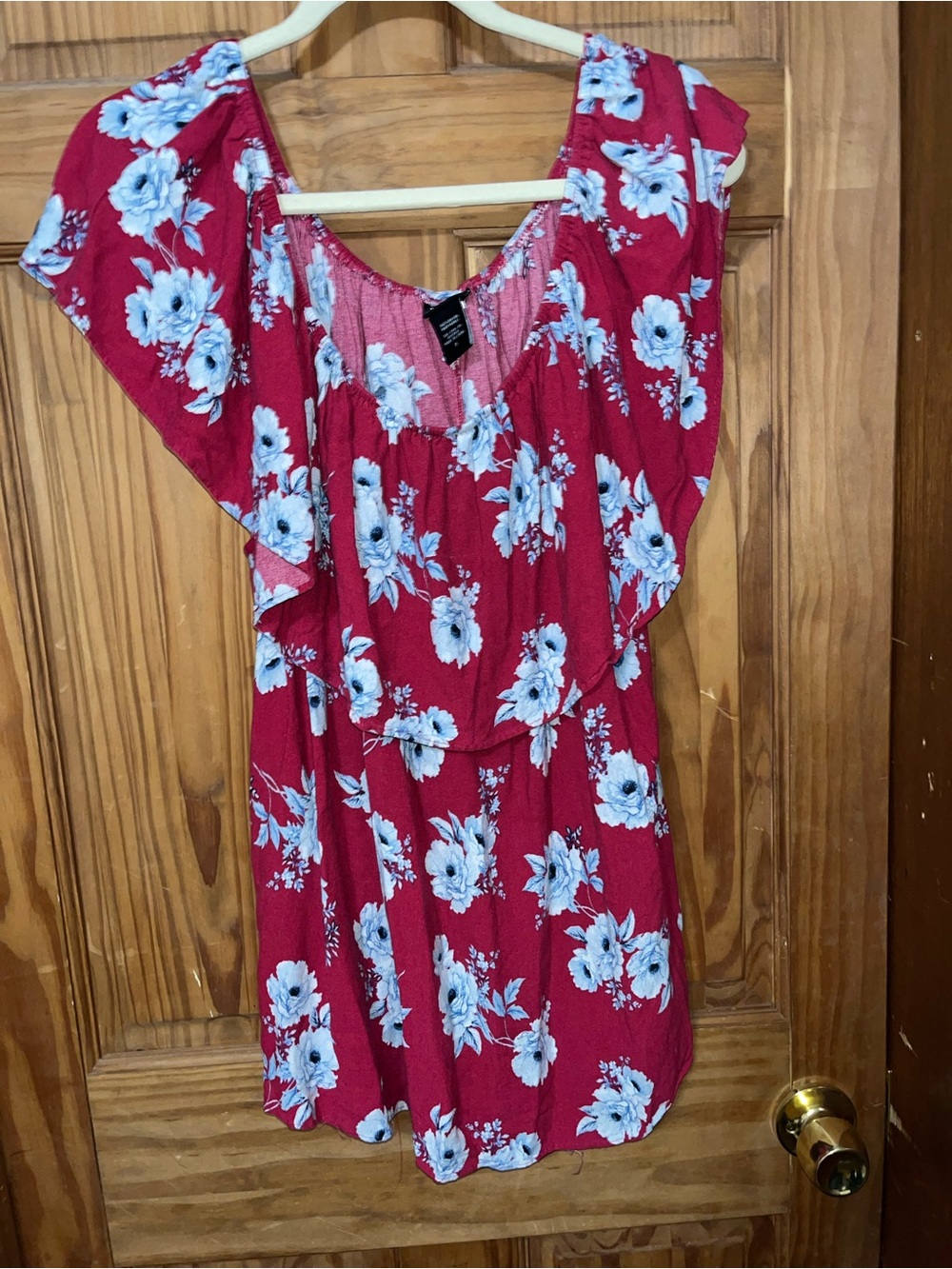 Red Floral Flutter Sleeve with White Blooms